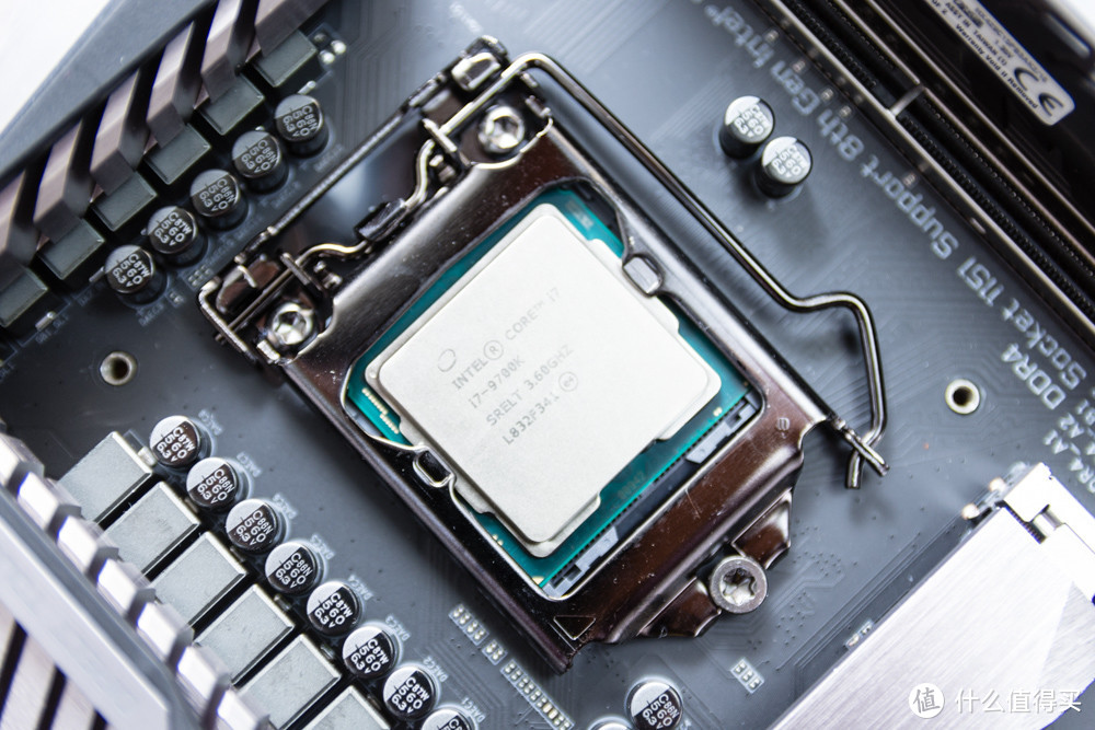 隔壁男朋友都馋哭了：i7-9700K+Z390+RTX2080装机作业晒单