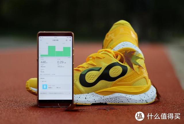 1亿跑步大数据打造的智能跑鞋 咕咚10K能给你什么？