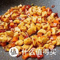 宫保鸡丁超级无敌下饭的美食