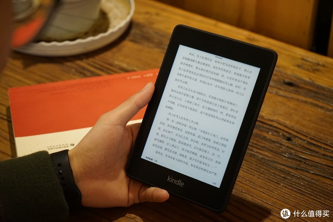 书多人自贤，多读书总是没错，让Kindle Paperwhite 4成为你身边的图书馆