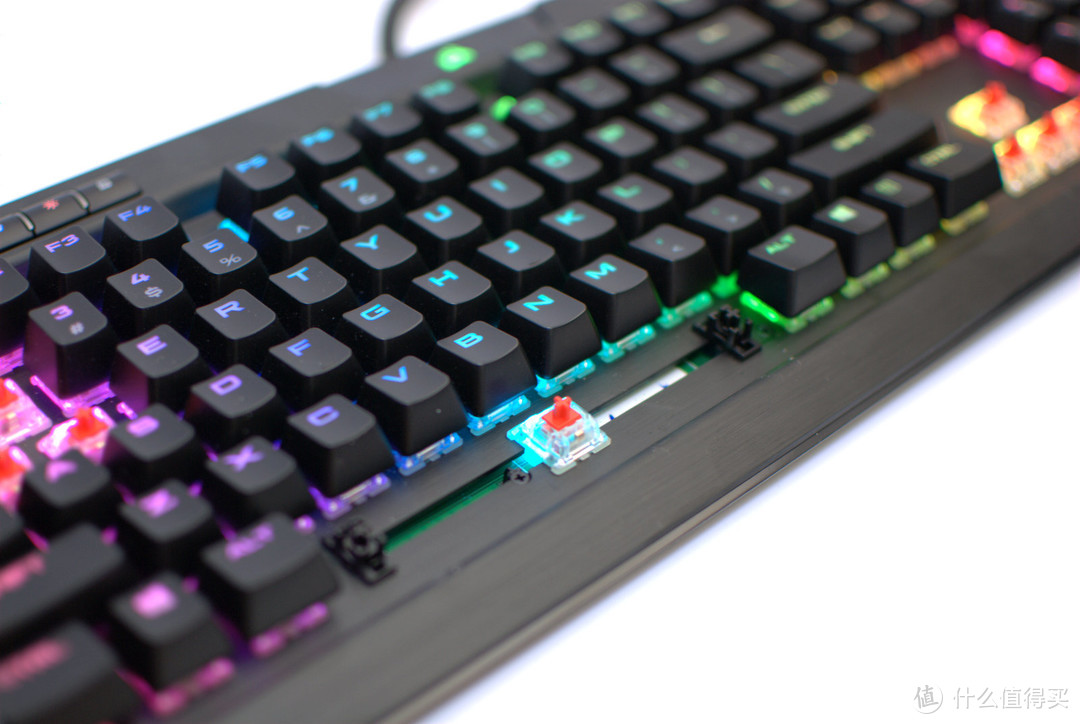 shera爸的拆解评测二十五：海盗船K70 RGB MK.2机械键盘