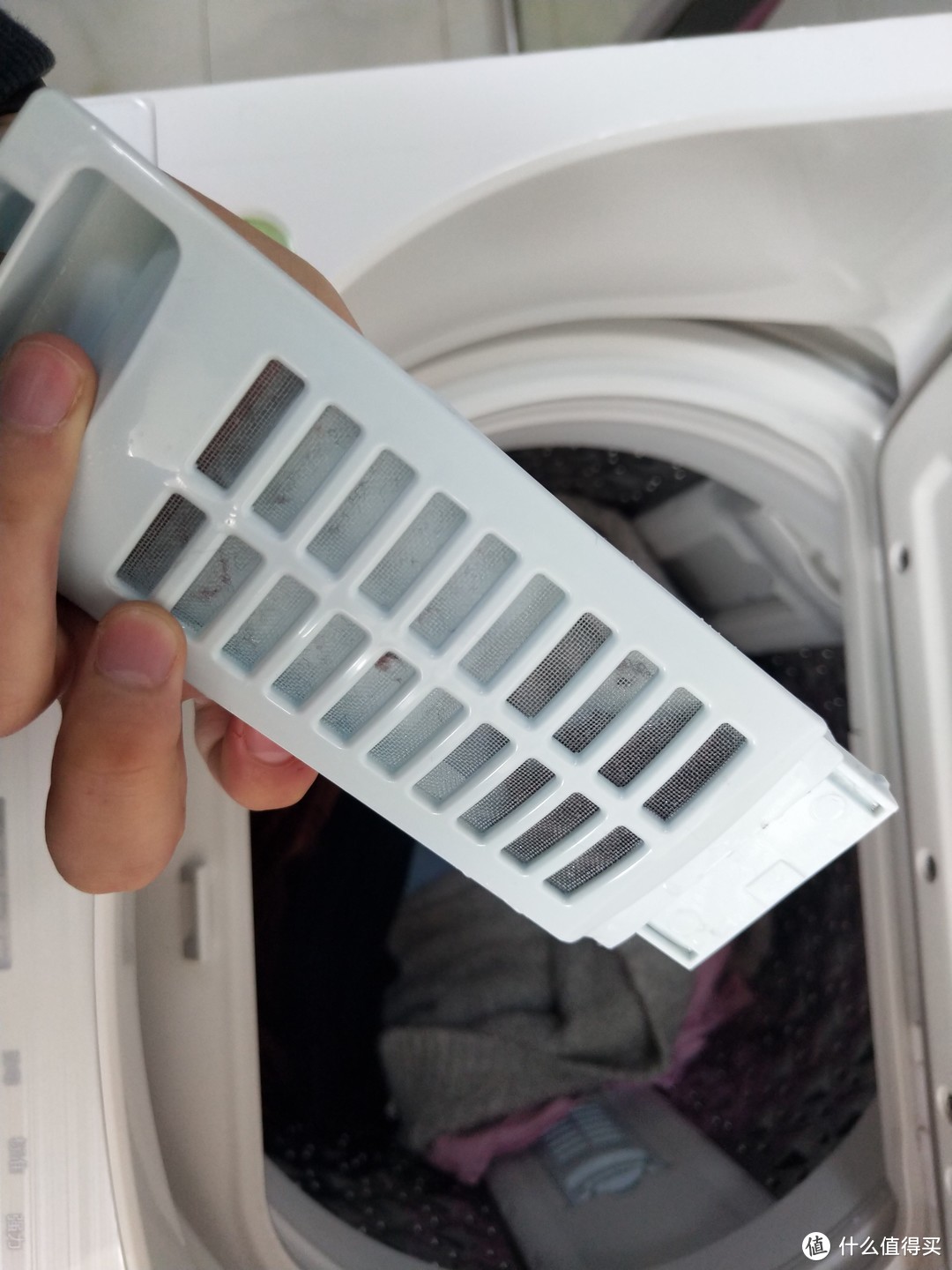 令人惊讶的地表最强洁净力，国内首篇东芝本土波轮旗舰洗衣机105V18D开箱