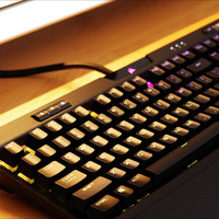美商海盗船K70 MK.2 RGB键盘使用感受(灯光|驱动)