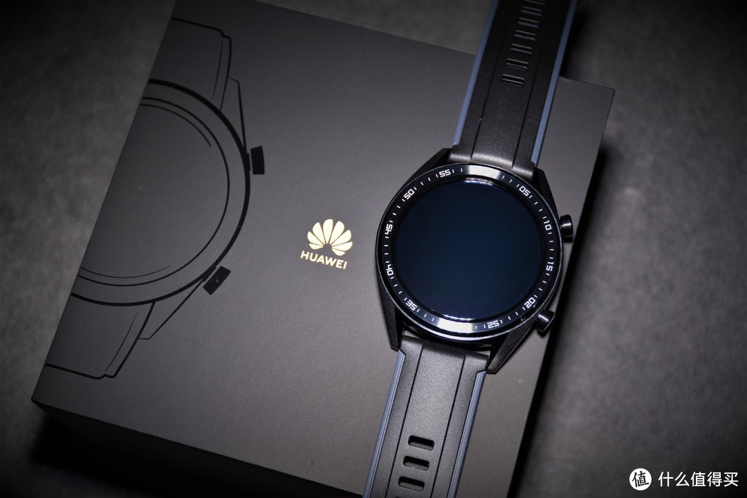 智能手表是鸡肋还是鸡翅？HUAWEI Watch GT告诉你什么是最香鸡翅（华为GT佳明飞5颂拓9横向对比评测）