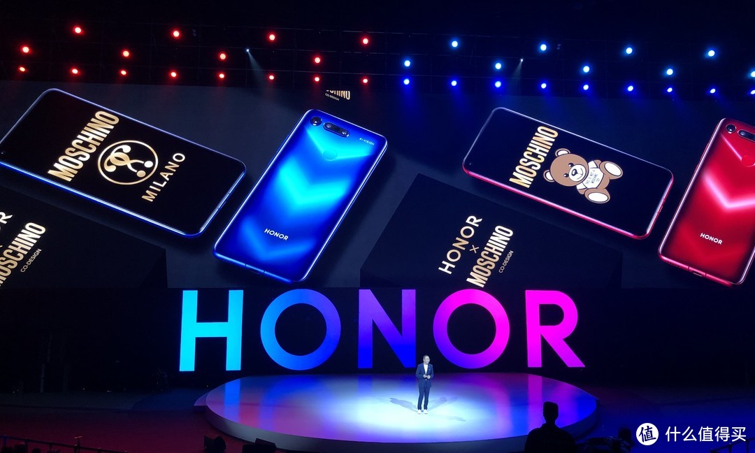 魅眼全视屏，V系再蜕变：Honor 荣耀V20 智能手机 正式发布