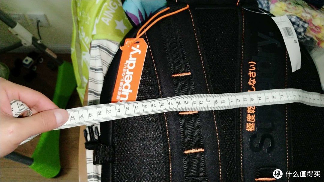 首晒：37图让你全方位了解 Superdry 极度干燥 NEOMIX TARP BACKPACK系列双肩包