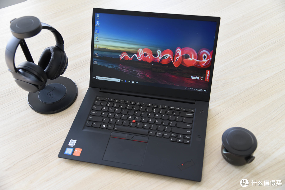 一万五预算的我选择了ThinkPad X1 隐士，这款商务本里最能打的产品究竟如何？