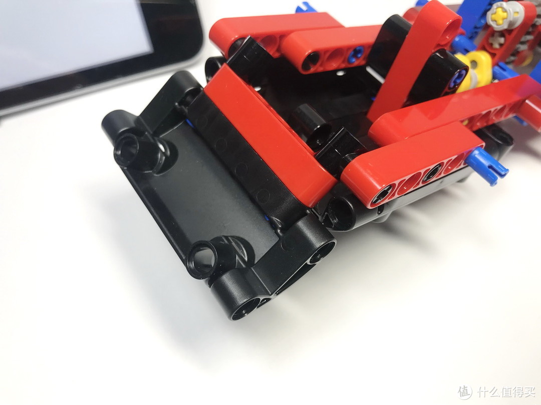 LEGO 乐高 拼拼乐 篇201：2019年科技系列 42089 Power Boat B模式