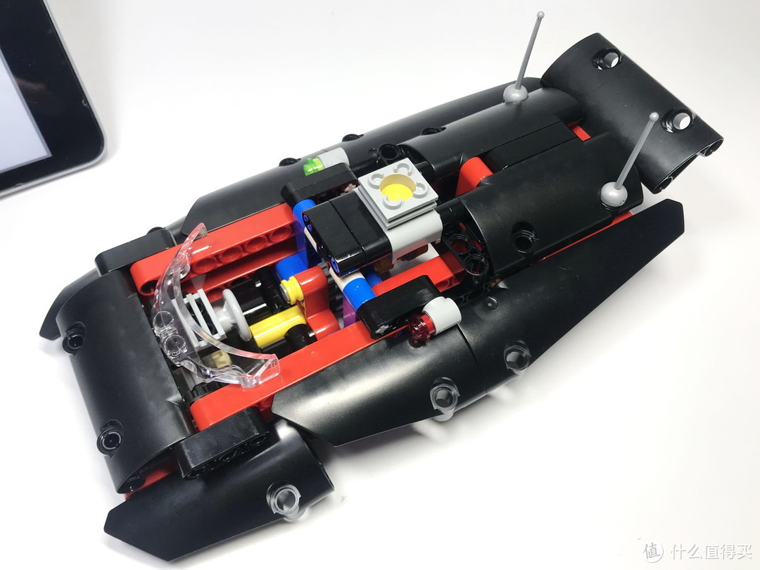 LEGO 乐高 拼拼乐 篇201：2019年科技系列 42089 Power Boat B模式