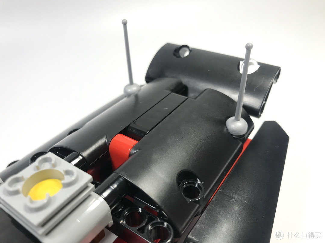 LEGO 乐高 拼拼乐 篇201：2019年科技系列 42089 Power Boat B模式