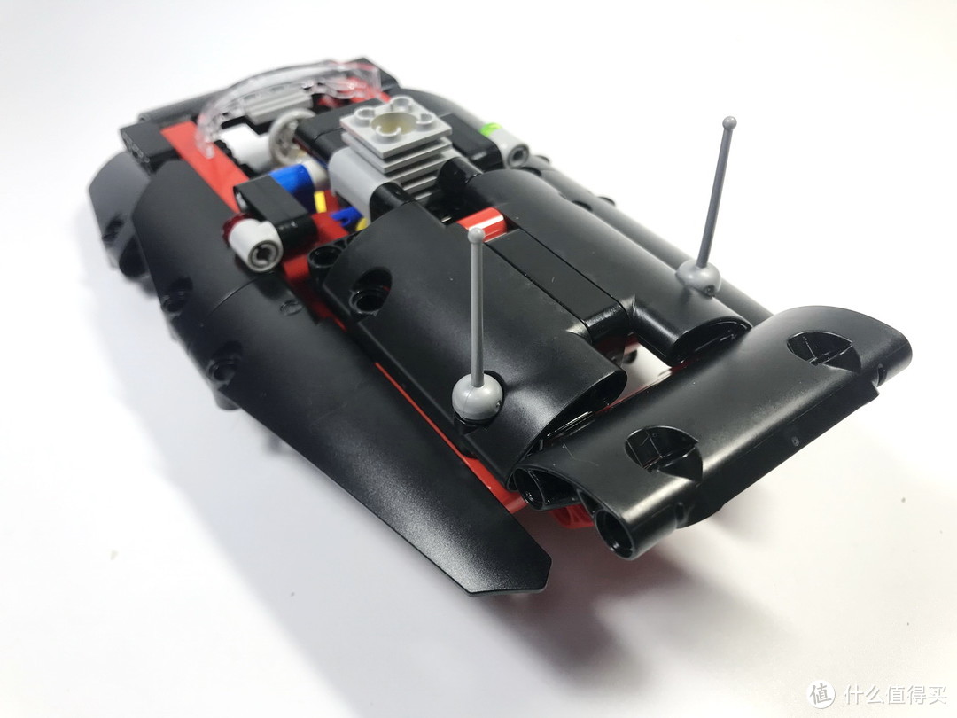 LEGO 乐高 拼拼乐 篇201：2019年科技系列 42089 Power Boat B模式