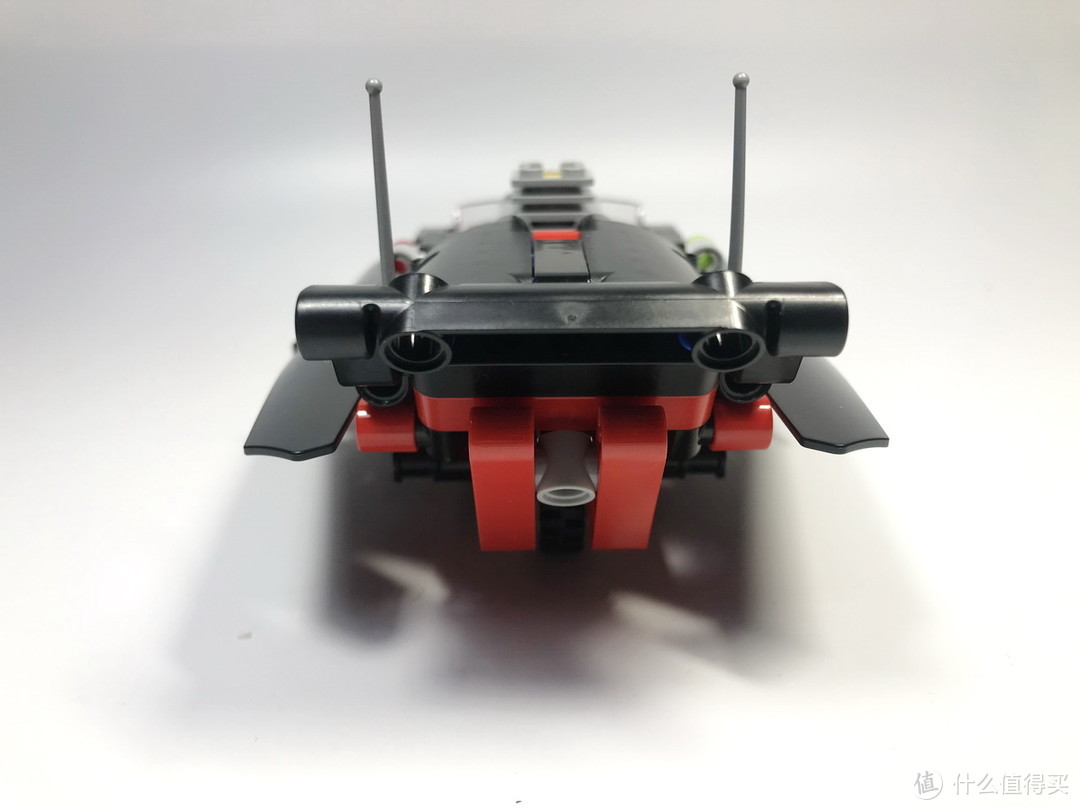 LEGO 乐高 拼拼乐 篇201：2019年科技系列 42089 Power Boat B模式