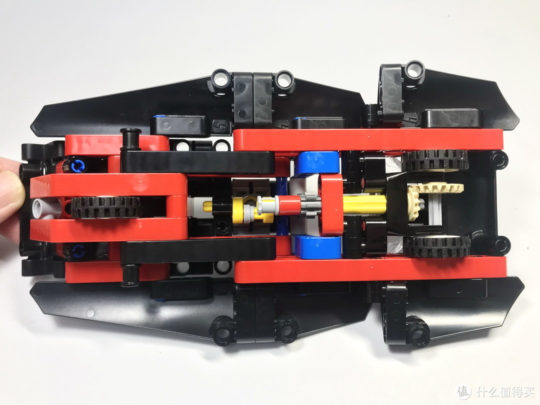 LEGO 乐高 拼拼乐 篇201：2019年科技系列 42089 Power Boat B模式