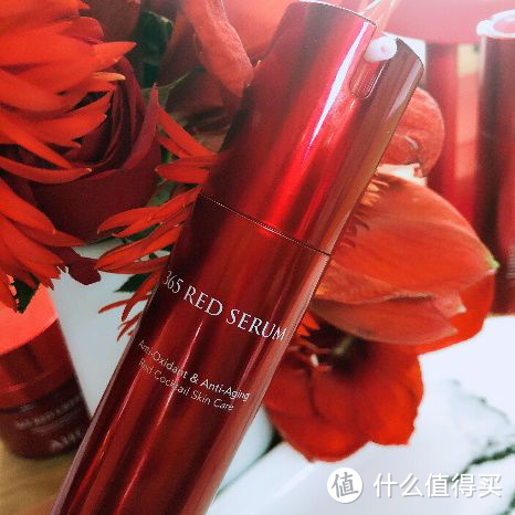 AHC美妆系列：Red 365红韵焕颜精华和面霜新品发布会