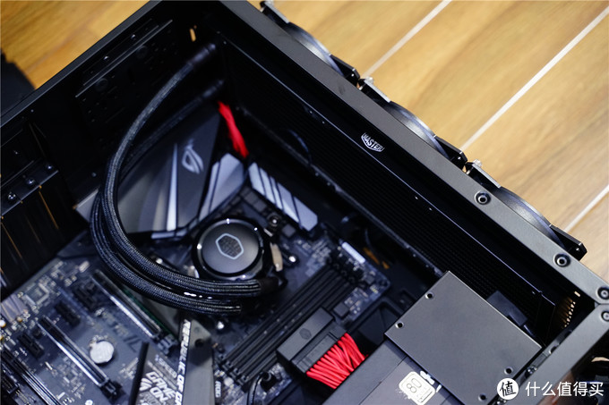 最佳桌面机箱——CoolerMaster 酷冷至尊 SL600M 全塔机箱