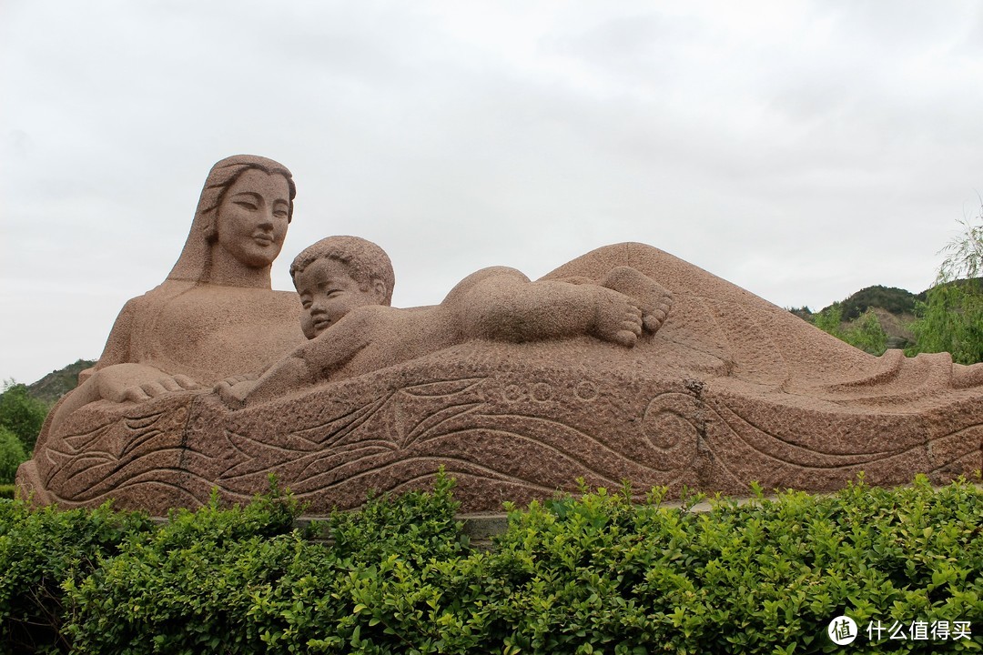 黄河母亲雕像