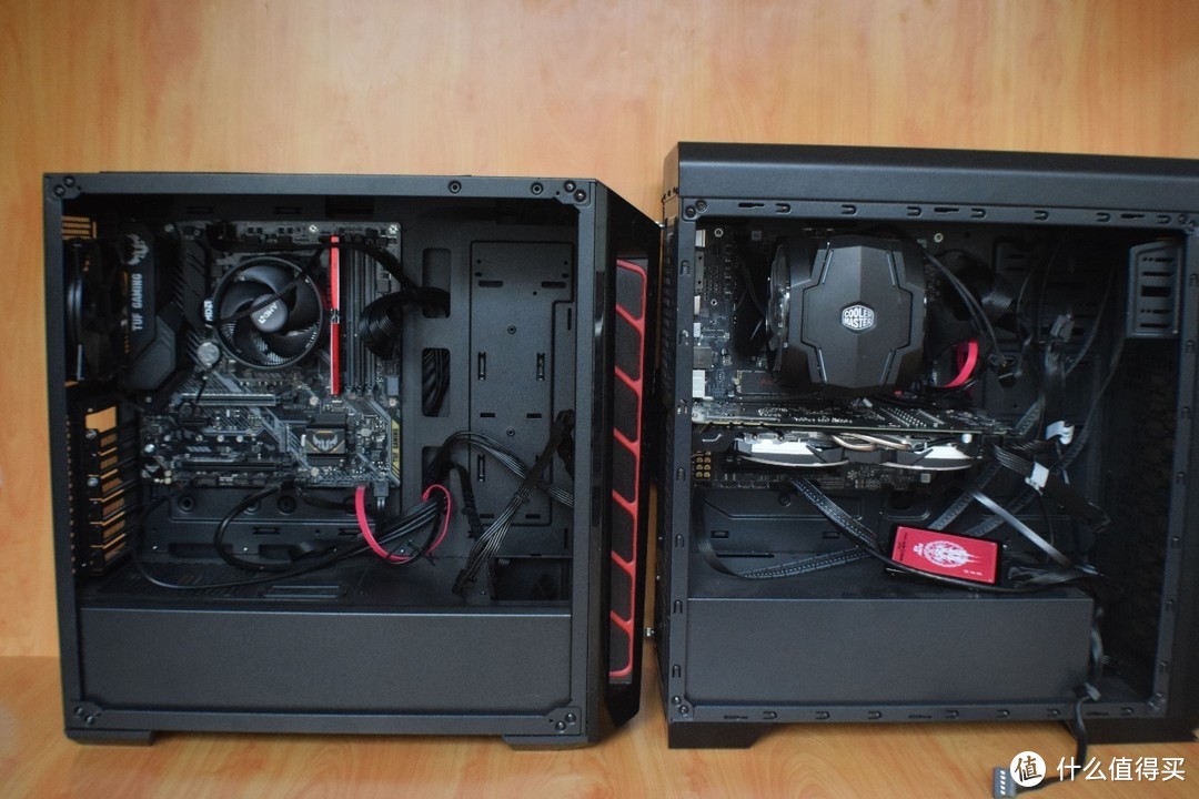 帶argb燈光,支持神光同步的酷冷至尊coolermaster海魔240g水冷散熱器