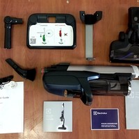 伊莱克斯PF91-5EBF手持吸尘器吸使用总结(功能|续航|集尘器)
