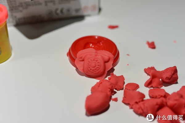 这个模具也是这种情况 没有边框 分离不下后面多余部分。