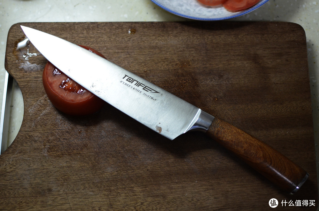 在厨房享受丝滑切割——途耐锋锐8寸主厨刀