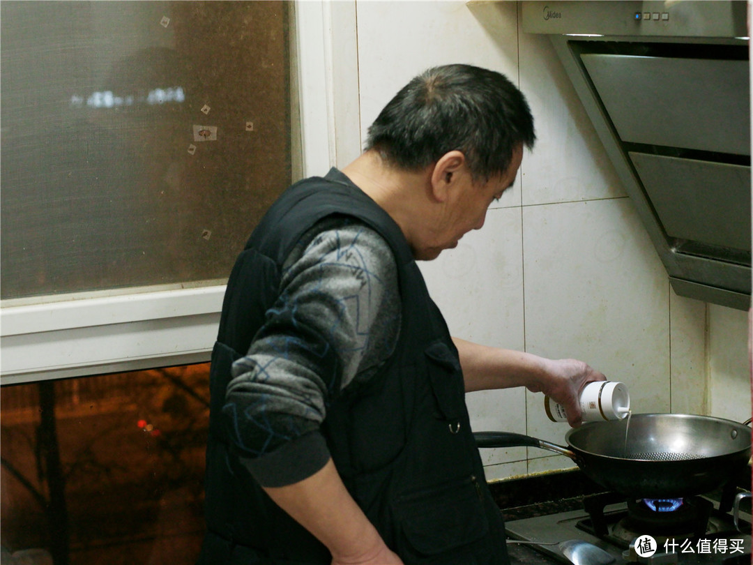 「超逸酷玩」佳油淡香有机山茶油吃出健康生活好味道