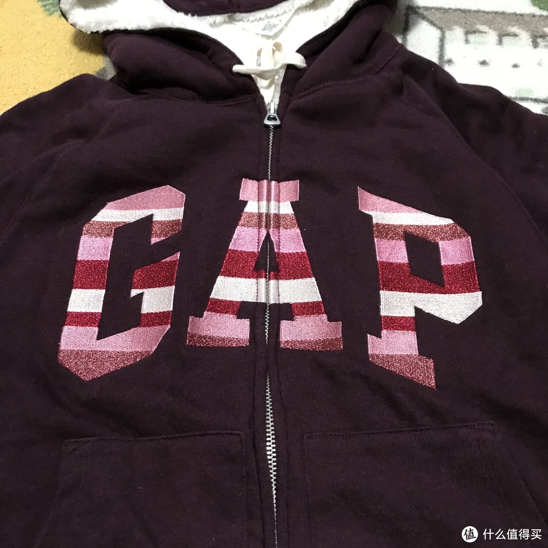 应季保暖！Gap Logo徽标仿羊羔绒衬里连帽卫衣