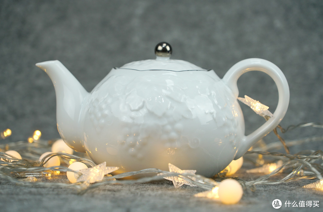 纯洁而甜美 ~ 当婚纱遇上红茶，是世间最美的诗：日本AITO桂由美 浮雕美浓烧 壶杯碟5件套