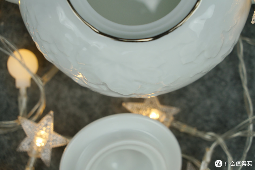 纯洁而甜美 ~ 当婚纱遇上红茶，是世间最美的诗：日本AITO桂由美 浮雕美浓烧 壶杯碟5件套