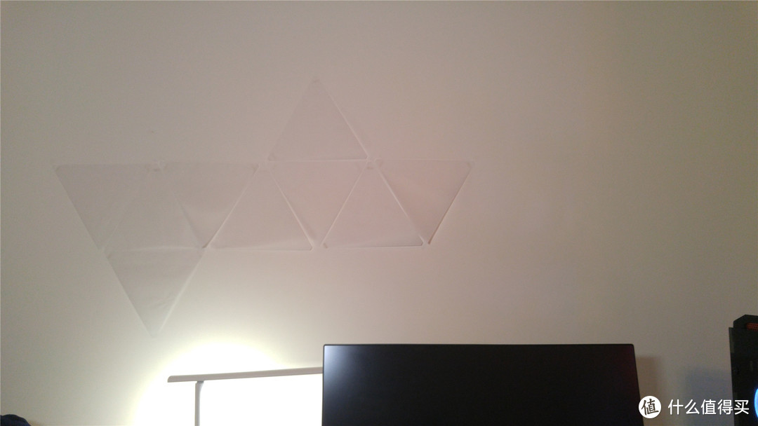 给游戏室墙面加个灯光 Nanoleaf 奇光板 开箱