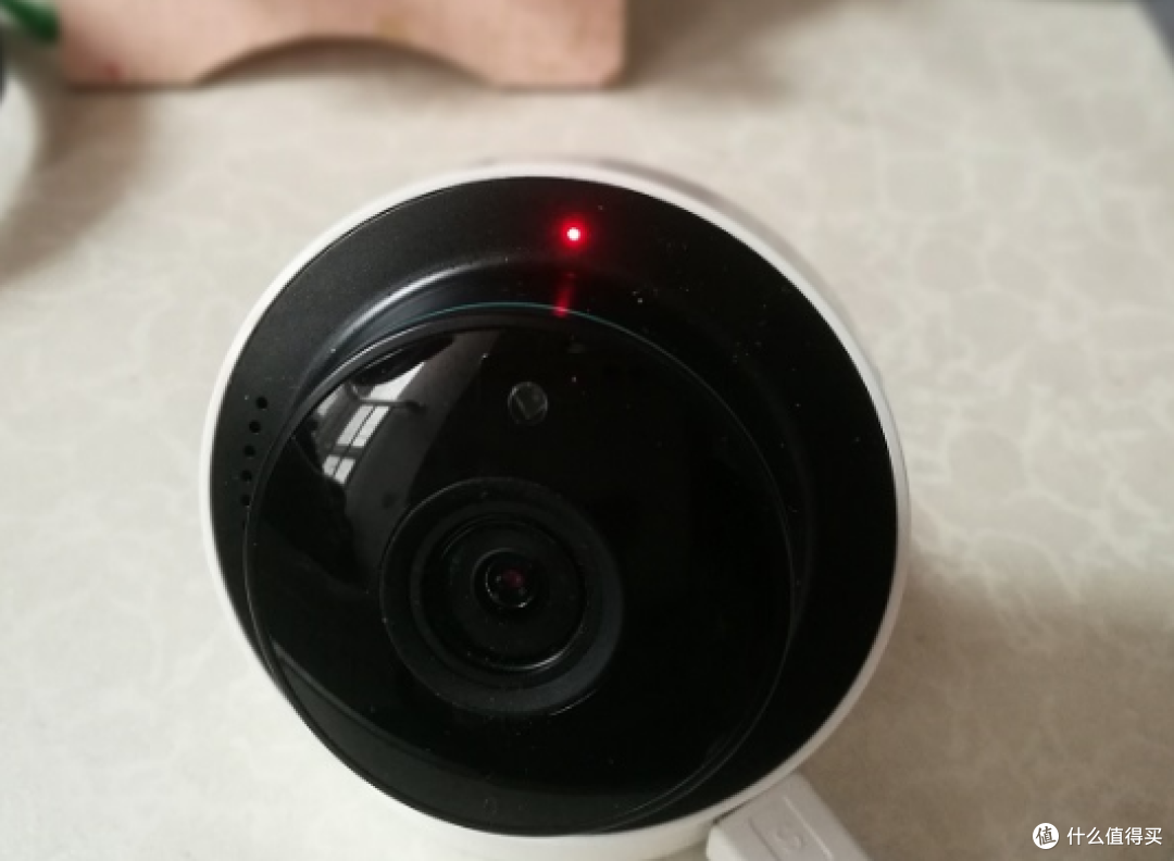 honor荣耀小哨兵智能摄像机高清夜视无线wifi远程监控