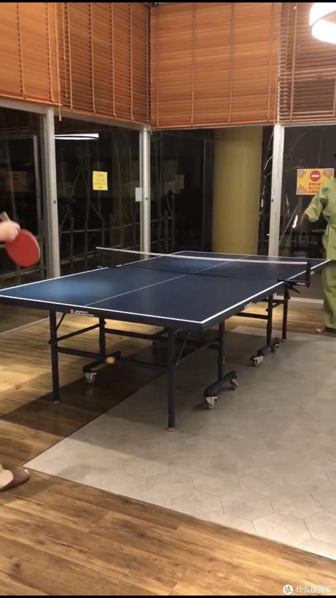 温泉酒店的条件很不错，乒乓球应该是中日都喜欢的竞赛运动了