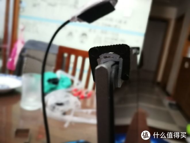 只要29元就能 diy ScreenBar显示器台灯后续：第一版改装