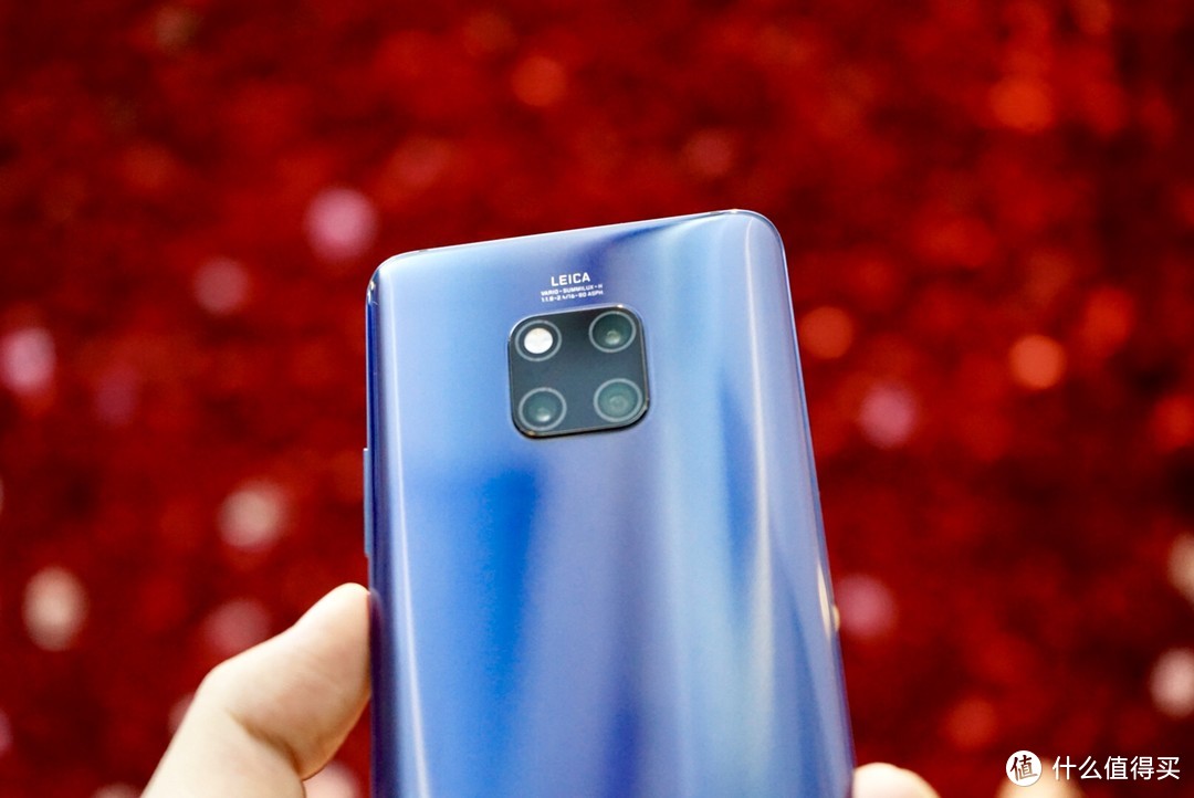 红蓝新“潮”色：HUAWEI 华为 发布 Mate20 Pro 智能手机 全新配色