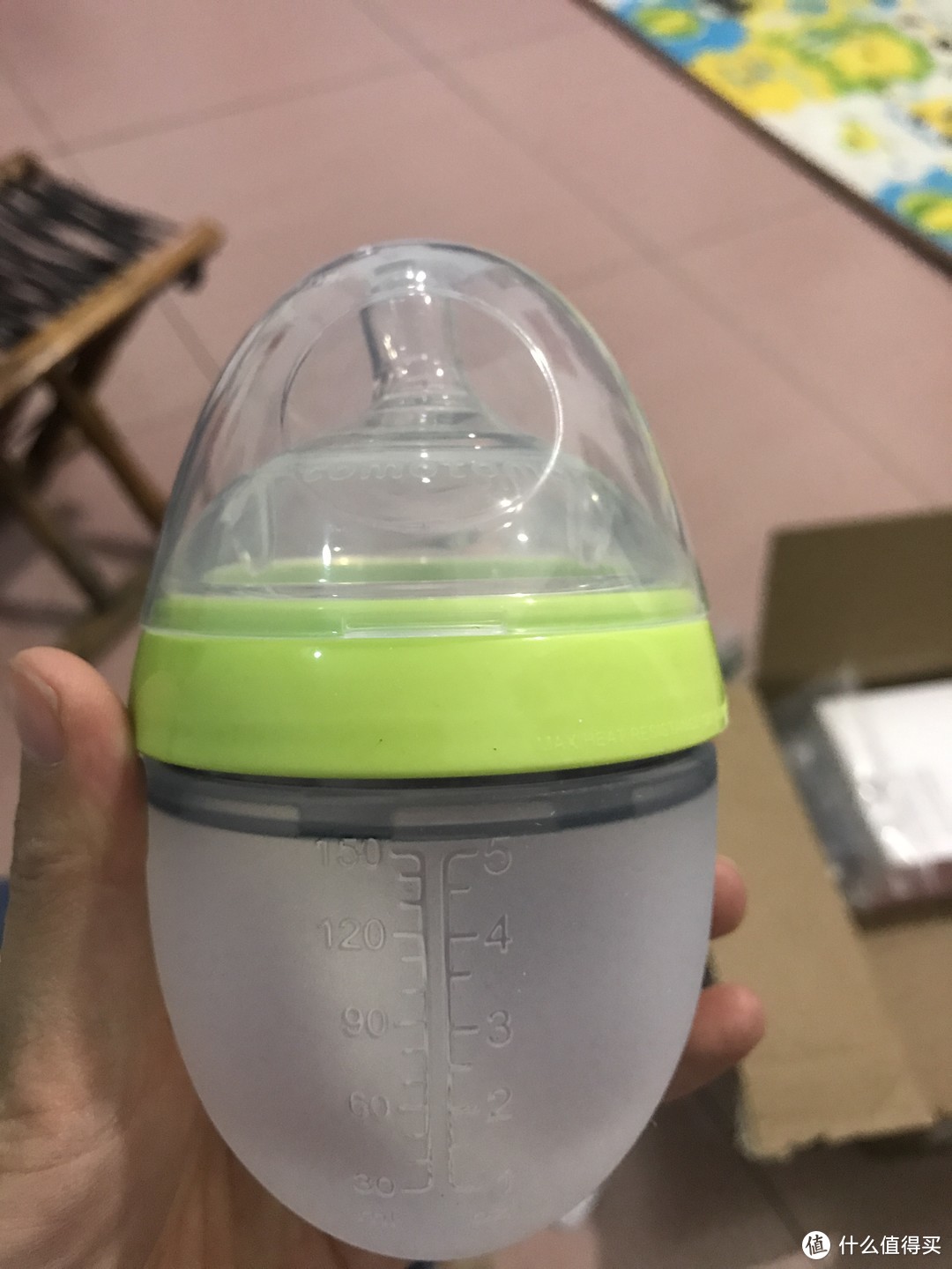 宝宝的奶瓶+吸管杯