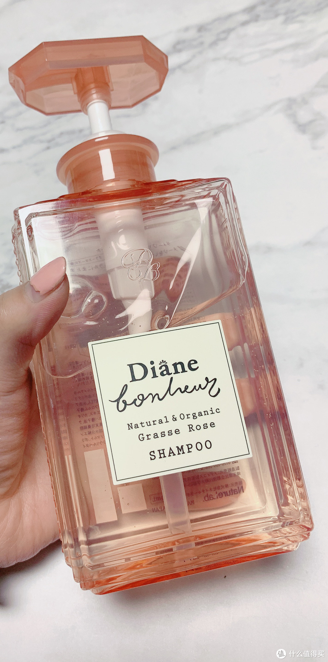 这年头不囤几瓶香氛洗发水，怎么好意思自称小仙女—七款小众香氛洗发产品分享