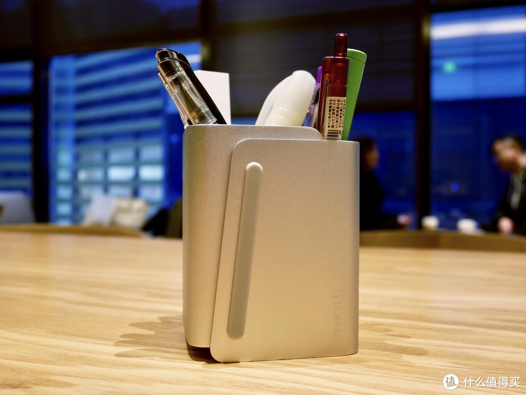  给你的桌面添点“铝”—高颜值铝合金笔筒 iQunix Zelo开箱