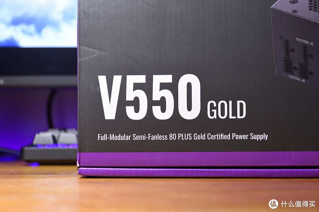 凭什么越来越贵？酷冷至尊 全新 V550 Gold 开箱浅析