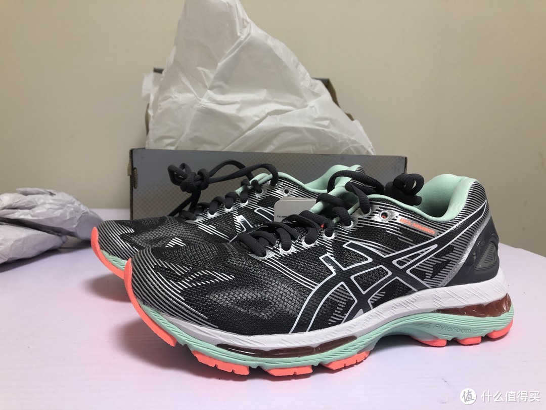 Asics 亚瑟士 Gel-Nimbus 19 跑鞋开箱（顺带浅谈一下Gel-Nimbus 21）