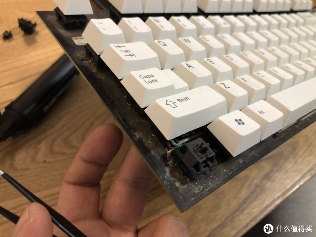 请不要让键盘受潮——樱桃G80-3000机械键盘飞线维修