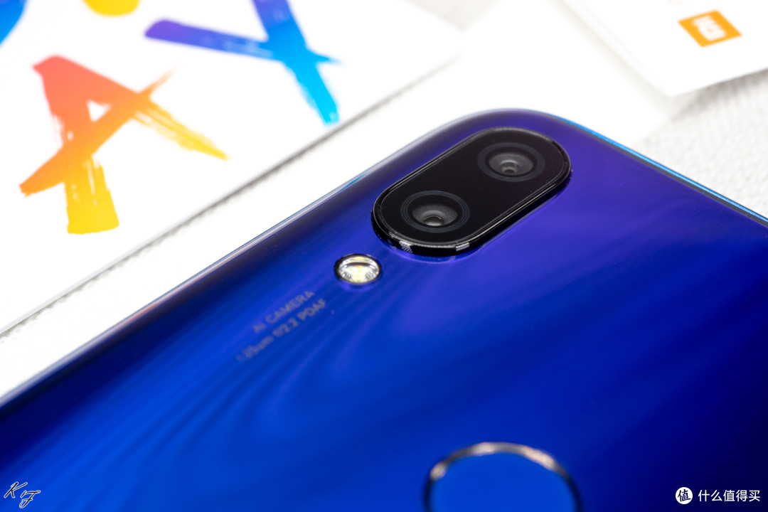 最便宜的小米手机，轻便顺畅PLAY - 小米 PLAY 智能手机体验