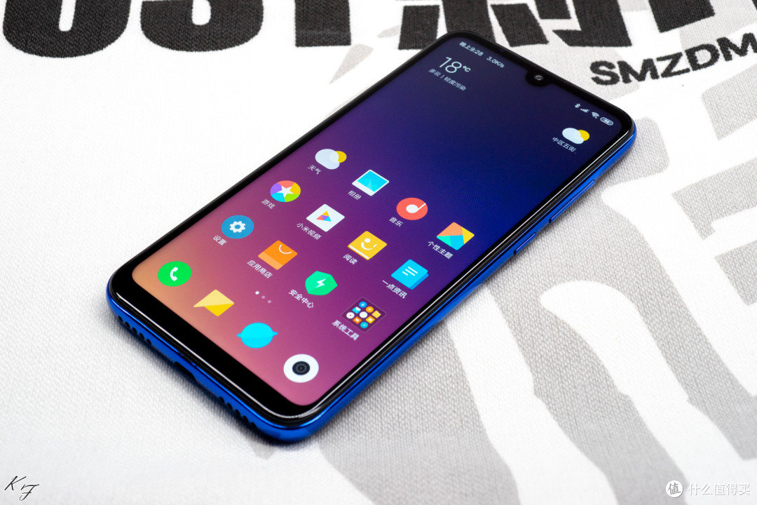 最便宜的小米手机，轻便顺畅PLAY - 小米 PLAY 智能手机体验