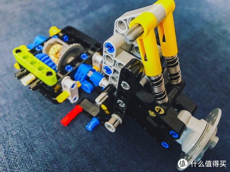 一抹迟到的蓝色：LEGO乐高2018Technic科技旗舰42083布加迪chion