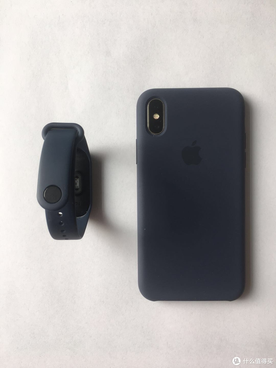 日常评测 iPhone X 手机壳怎么选？官方皮革、硅胶、spigen、亿色等产品使用评测