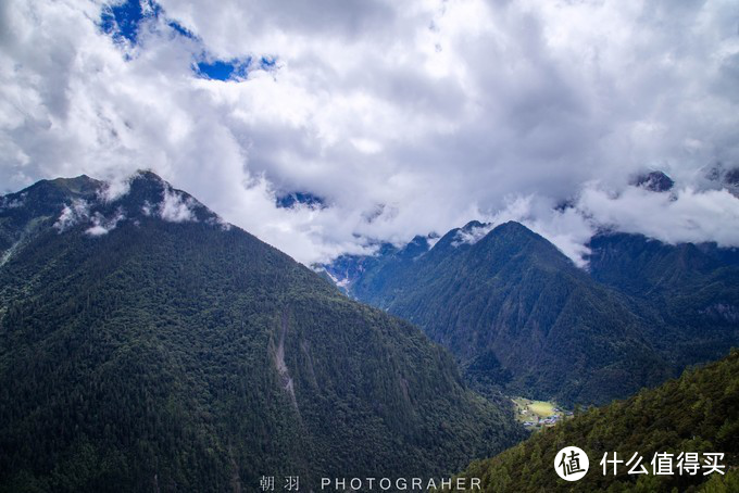 雨崩：神山圣水下的世外之地