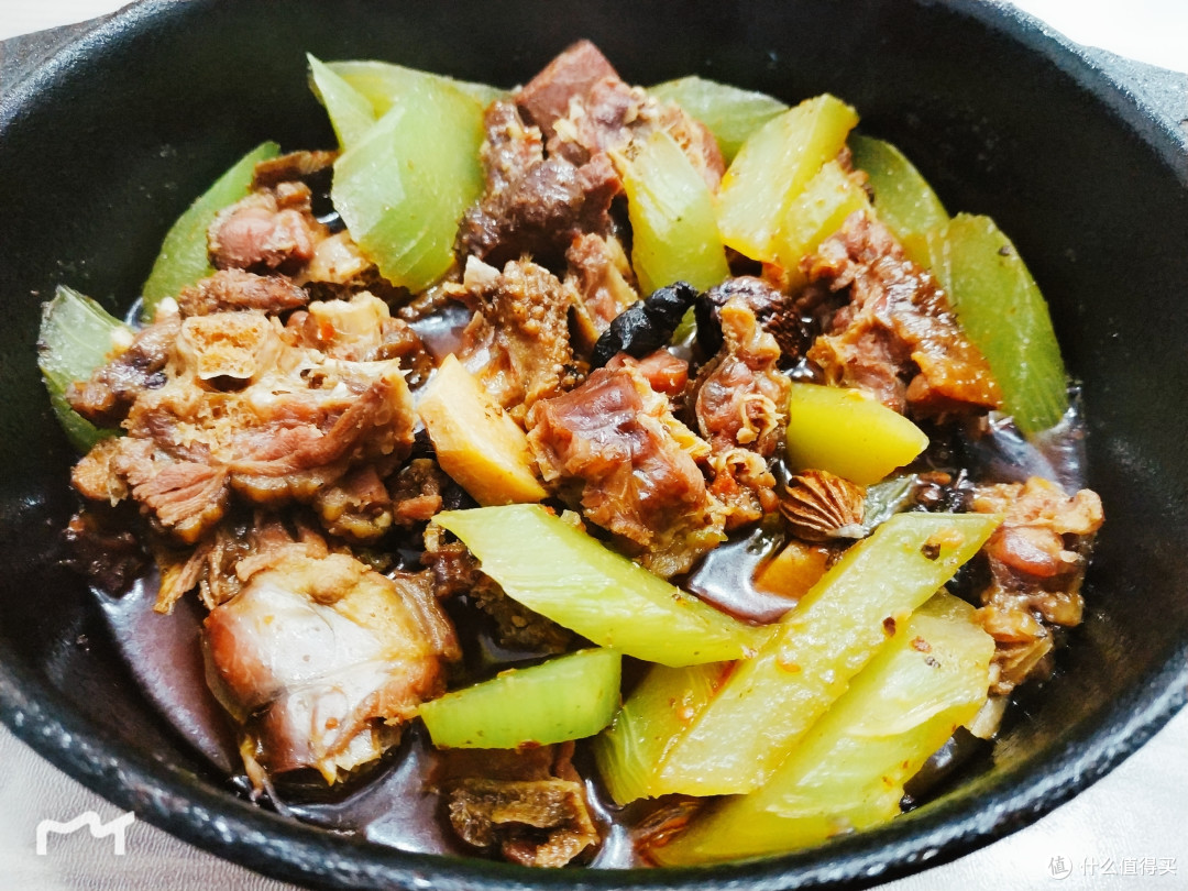 吃货的折腾之腊鸭莴笋炖钵钵