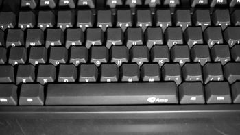 AKKO Ducky 3087 PBT 侧刻 机械键盘使用体验(声音|手感)