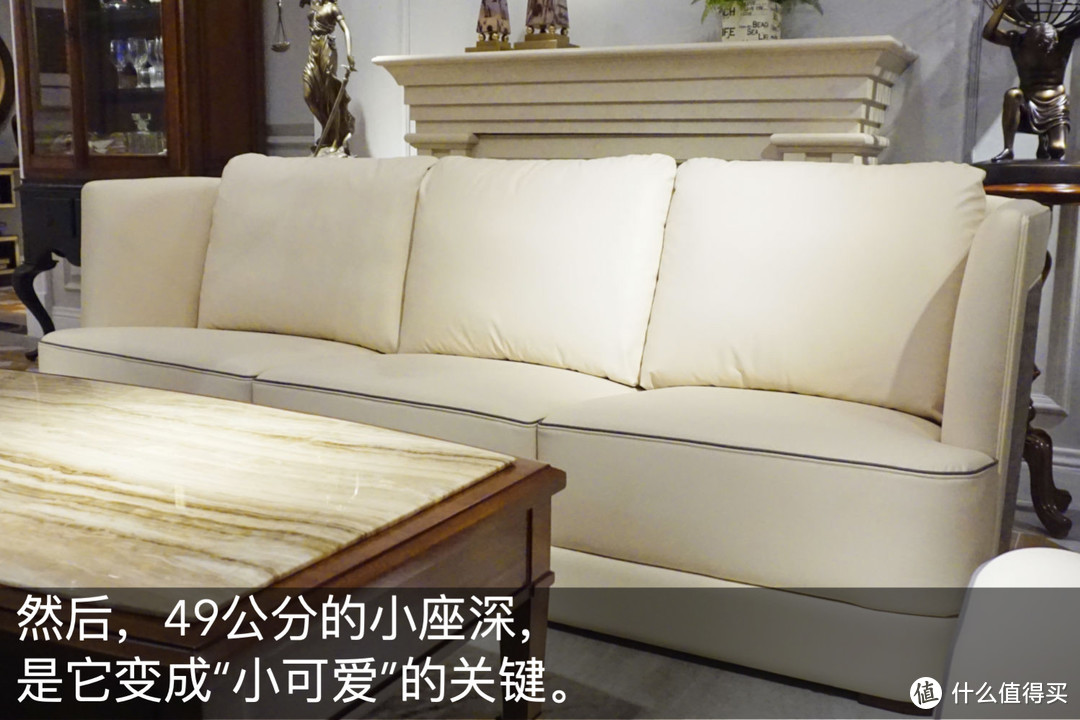 曼柏利S-359沙发测评：会卖萌又傲娇的“猫系”沙发，就问你爱不爱！
