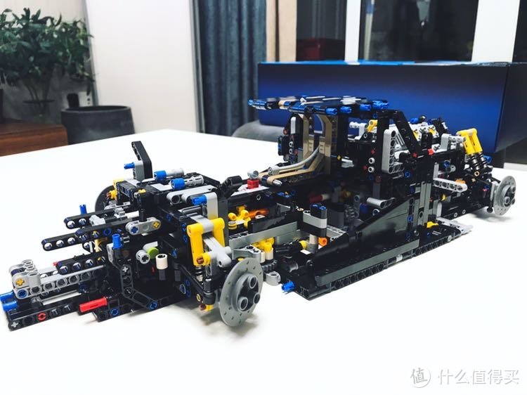 一抹迟到的蓝色：LEGO乐高2018Technic科技旗舰42083布加迪chion