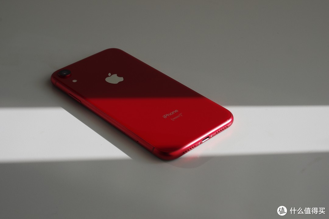 写在iPhone XR降价后：我从iPhone 8换到XR的两个月