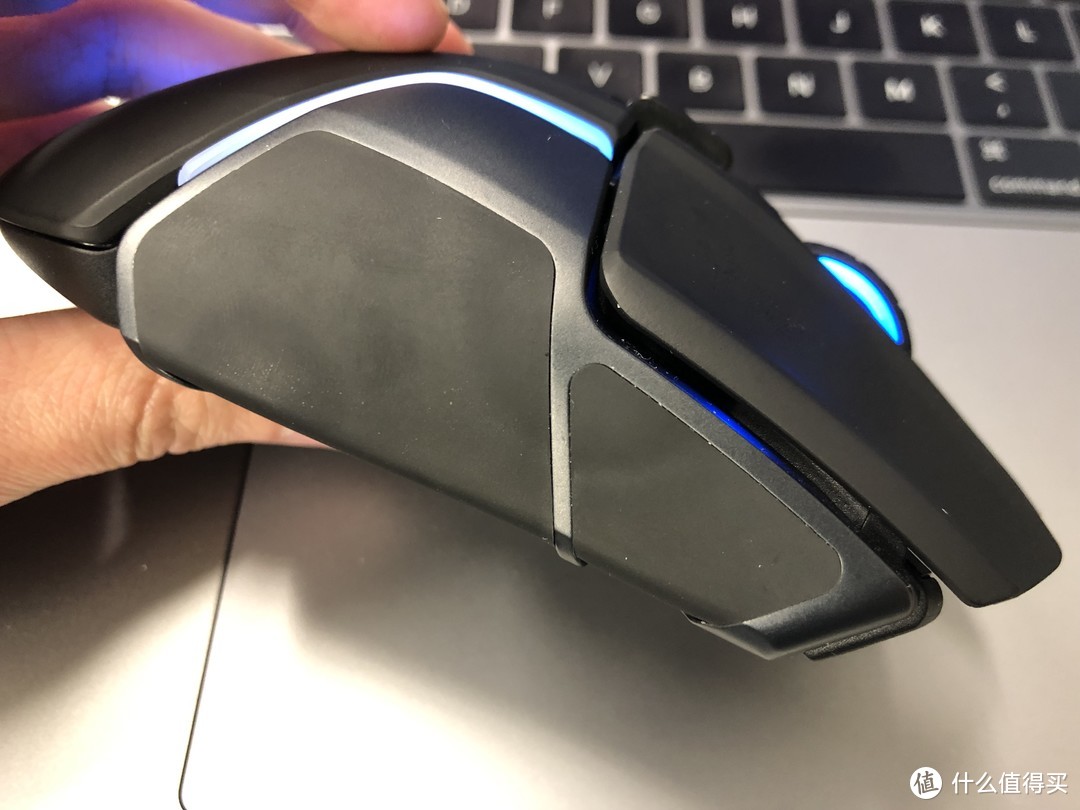 举重若轻？SteelSeries赛睿 Rival 650 无线游戏鼠标 体验